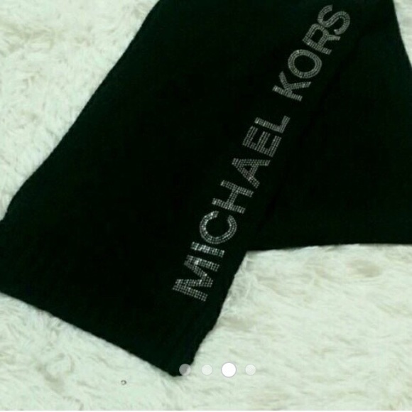 NWOT Michael Kors 72" Black Studded Scarf - Picture 3 of 3